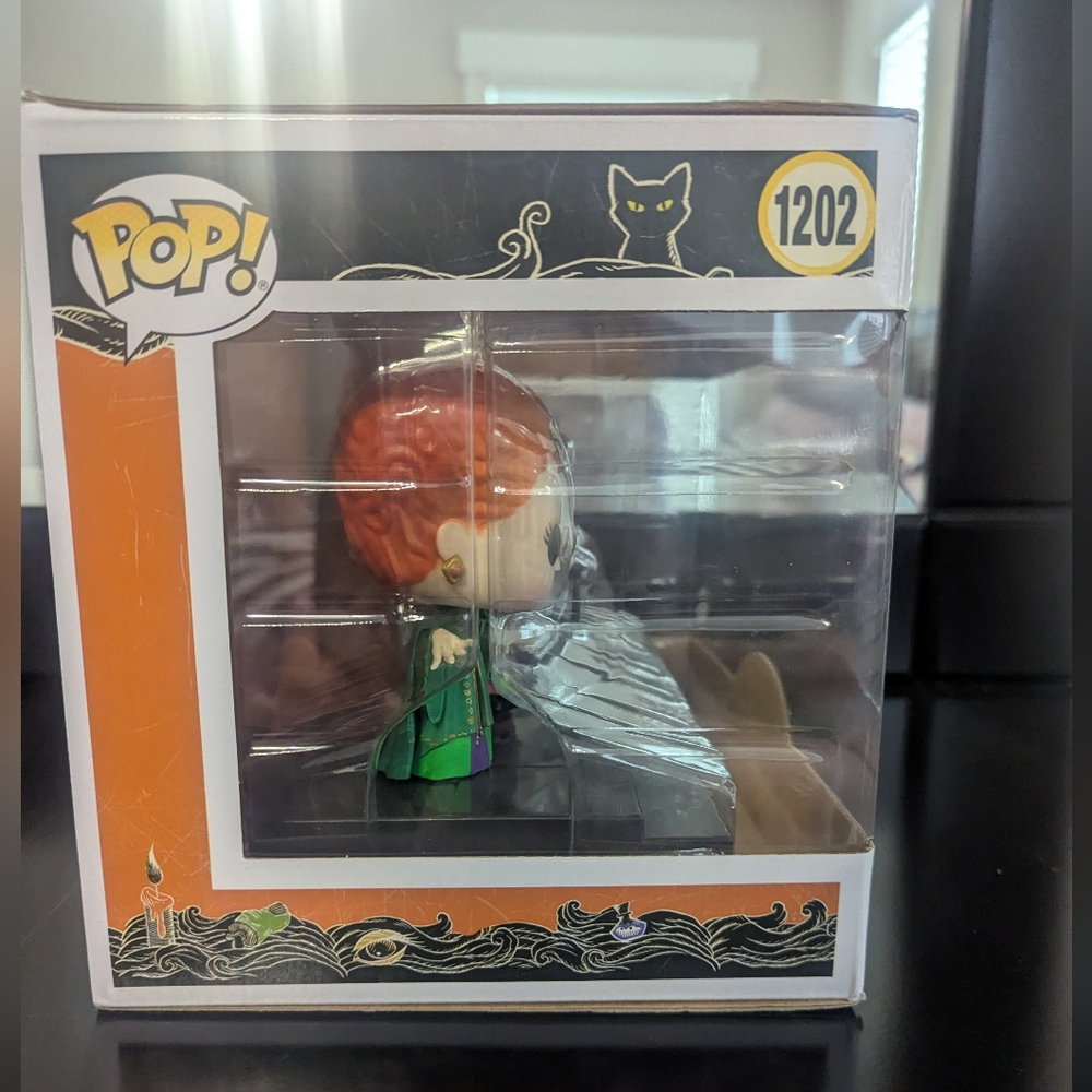 Funko Pop! Hocus Pocus - Sanderson Sisters Vinyl Figures - Spirit Exclusive NWT - Picture 6 of 8